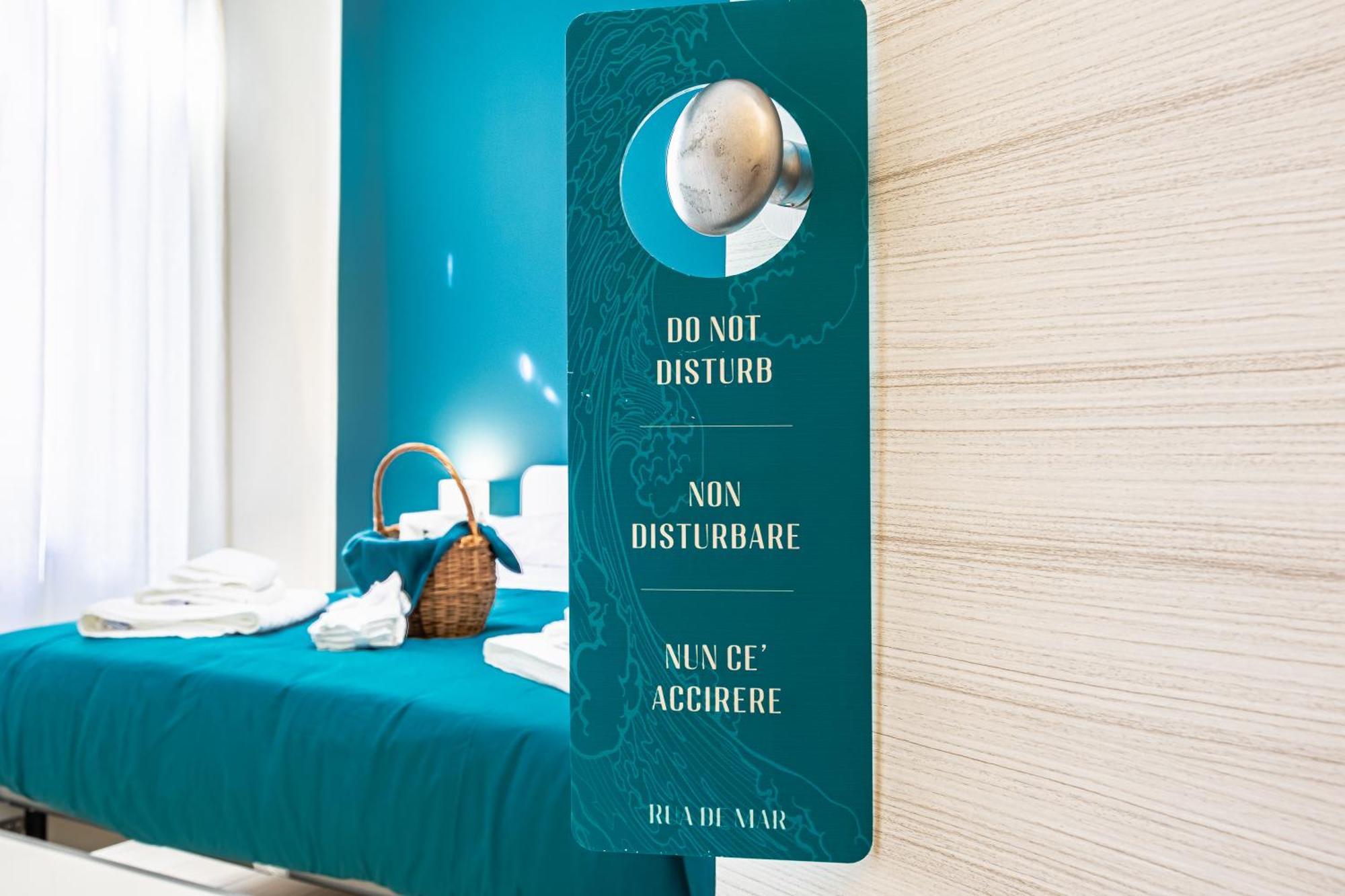 Rua De Mar Chiatamone Hotel Наполи Екстериор снимка